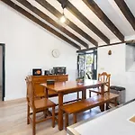 La Casita De